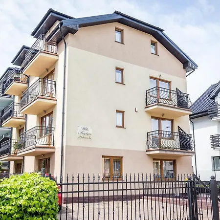 Krystyna Lesniewska Krystyna Homestay szállás *